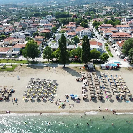 Dimitris Zachariou Lägenhetshotell Vrasná